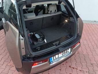 BMW i3 Lodge design , tepelné čerpadlo, velká naviagce - 5