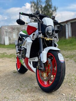 Aprilia RSV1000 V2, custom stavba, 38k najeto - 5