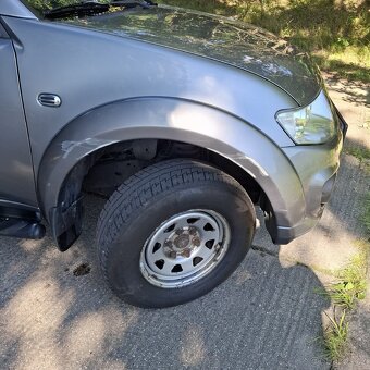 Mitsubishi l200 r.v.2015 2.5d 131kw - 5
