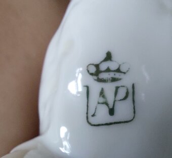 porcelánové figurky psích krasavců - 5
