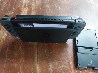 Nintendo Switch Lite, dokovací stanice, pěkný stav - 5