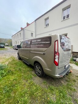 Ford Tourneo Custom - 5