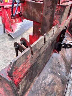 Naviják za traktor KGD 5T -zachovalý stav—rohatka- - 5