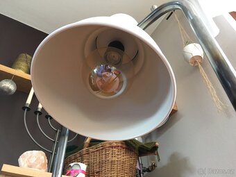 STOLNÍ LAMPA “ TŘEŠEŇ “ - 5