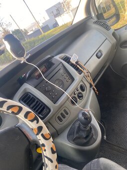 opell vivaro 1.9 tdi - 5
