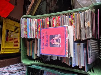 LP desky, DVD filmy - 5