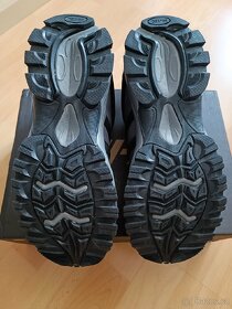 Outdoorové polobotky Hi-Tec, vel. 40 EU - 5