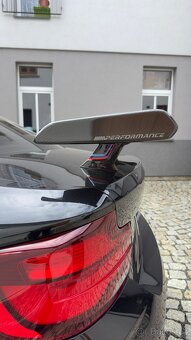 Prodám zadní křídlo BMW M Performance - 5