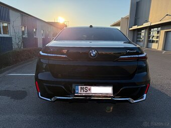 BMW 750e / TV / Lounge - 5