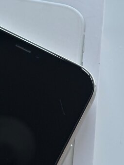 iPhone 11 64GB 73% baterka 5 krytu zdarma k tomu - 5