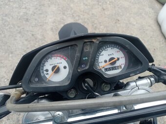 Yuki 125 sm - 5