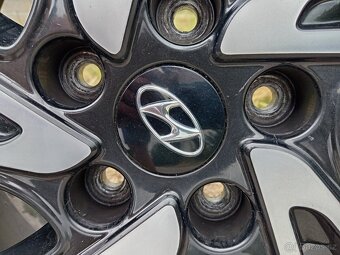 Originál ALU kola Hyundai Tucson R19 - 5