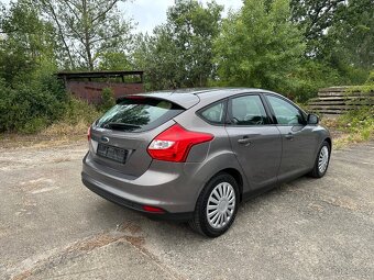 Ford Focus 1,6i 77kw výbava FUTURA - 5