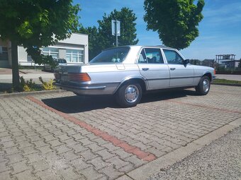 Mercedes Benz W116 280SE - 5