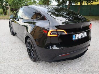 Tesla Model Y Long Range, Dual Motor 4WD, 1.Majitel, rv2023 - 5
