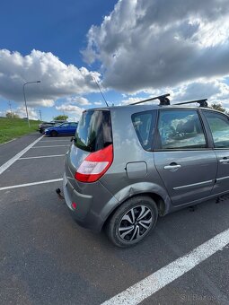Renault Scenic - 5