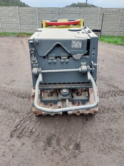 Jěžkový válec Bomag BMP 851 - 5