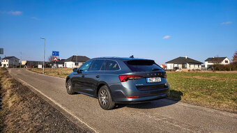 Škoda Octavia Combi 4 IV 2.0 TDI DSG STYLE NAVI - 5