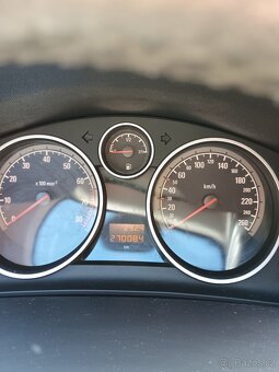 Opel Astra H 1.6 16V caravan - 5