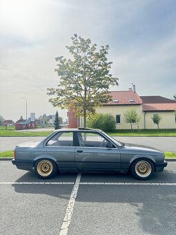 Bmw e30 coupe 316i - 5