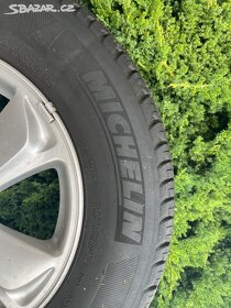 Hyundai iX35 originál ALU kola Michelin 215/72 R16 - 5