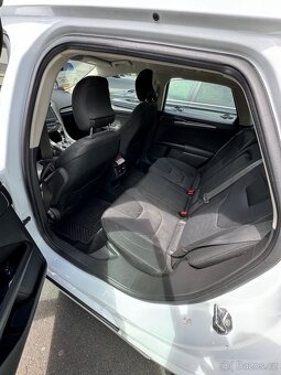 Ford mondeo mk5 - 5