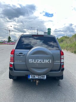 Suzuki Grand Vitara 1.9DDiS 95kw 4x4 2009 Facelift - 5