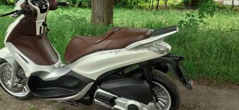 Piaggio Beverly 300 - 5