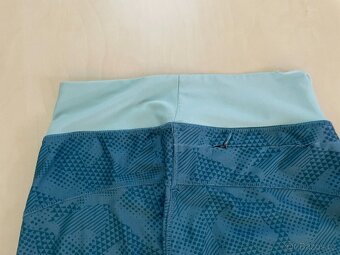 Elastické sportovní kraťasy, vel S/M, Crivit - 5
