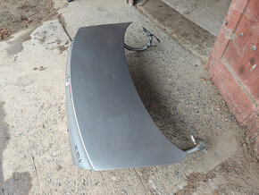 Prodám víko kufru na Mercedes E220 - 5