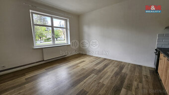 Pronájem bytu 2+kk, 48 m², Písek, ul. Mírové nám. - 5