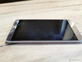 ASUS ZenFone 3 Deluxe ZS570KL 6GB 64GB - SOUCASTKY - 5