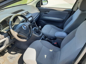 Prodám Fiat Croma 1.9 JTD 88kw - 5