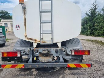 MERCEDES ATEGO 1218 cisterna na vodu 6 m3 - 5