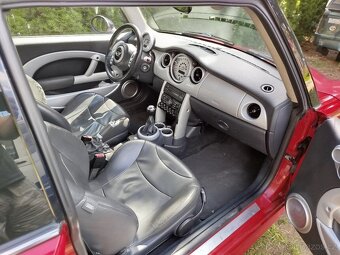 Prodám Mini Cooper S - 5