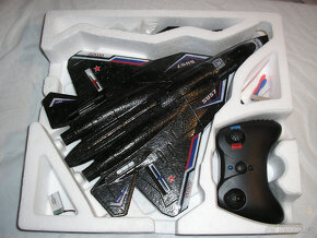 Dálkově ovládané letadlo SU-57 - 5