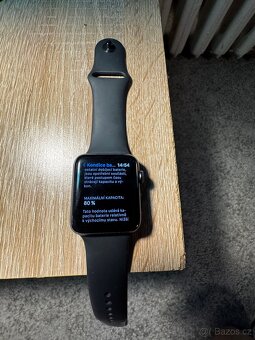Apple Watch Series 3 42mm - 5