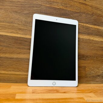 iPad 8 cellular 128GB (12 měsíců záruka) - 5
