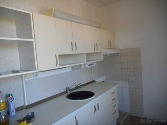 Pronájem  bytu 3+1   82m2 - 5