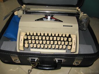 Psací stroj CONSUL kufříkový-222.2 TZECHOSLOVAKIA - 5