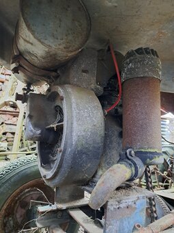 Domácí traktůrek se sečkou - 5