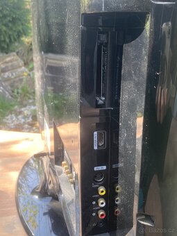 Samsung LCD TV 32" + příslušenství - 5