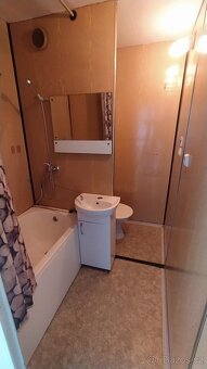 Pronájem, bytu 1+1(35m) Dvůr Králové n/L nedaleko centra - 5