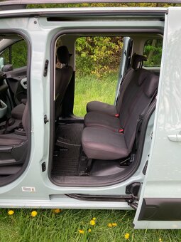 Berlingo 1.5 BlueHDi 100S&S MAN FEEL, Zelená AQUA - 5