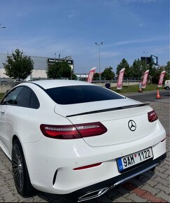 Mercedes-benz třídy E, 220d coupe - 5