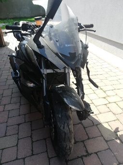 prodám lehce bouranou motorku kawasaki - 5