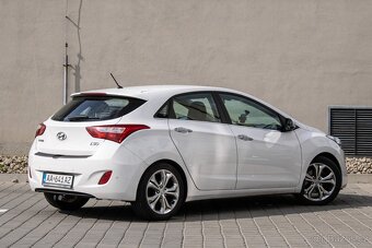 Hyundai i30 1.6CRDi style /aj na splátky/ - 5