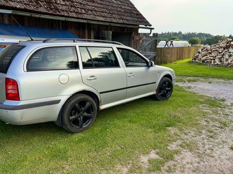 Škoda octavia 1.9 TDI 74 kw 4x4 - 5