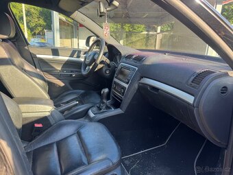 Škoda octavia 2 RS combi 2.0tdi 125kw CR pouze dily - 5