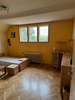 Prodej domu 250 m² s pozemkem 1 452 m² - 5